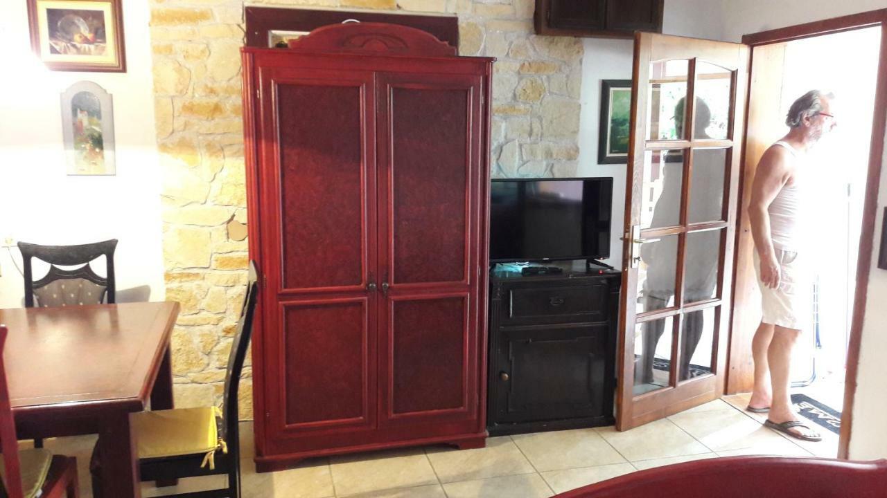 Apartments Picasso Komiža Zewnętrze zdjęcie