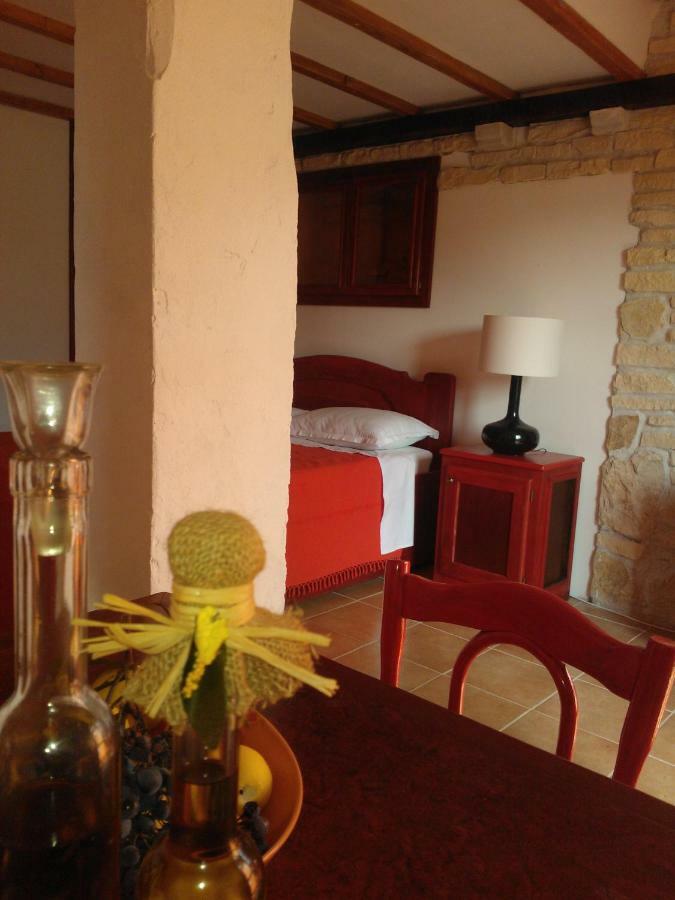 Apartments Picasso Komiža Zewnętrze zdjęcie